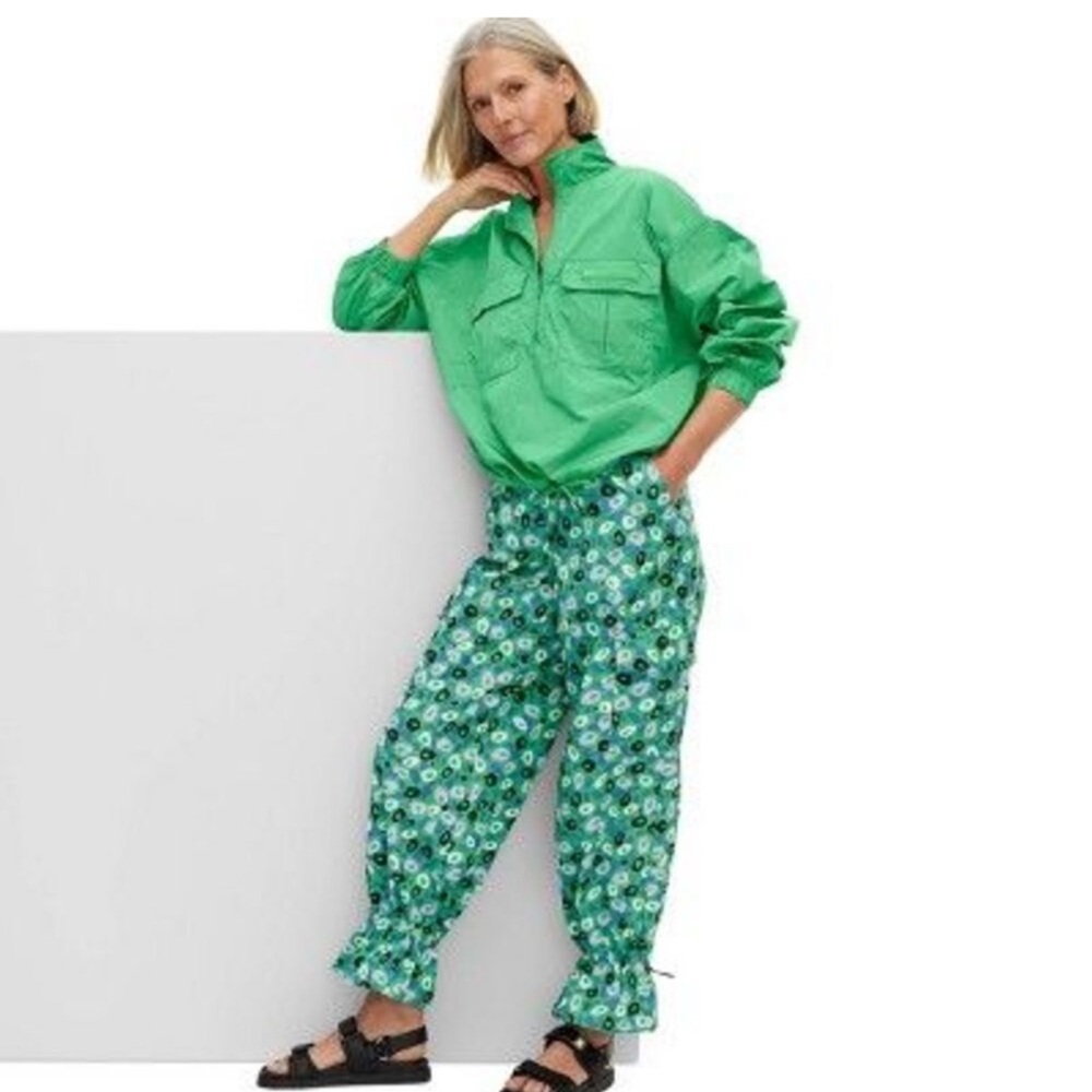 ☀️Women DVF lightweight pants size S.☀️